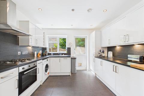 undefined, Taunton Lane, Coulsdon CR5