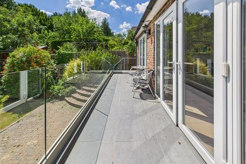 undefined, Taunton Lane, Coulsdon CR5