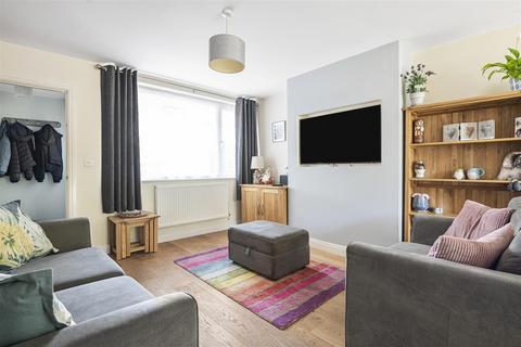 6 Peel Close, Caversham, Reading, RG4 5BL