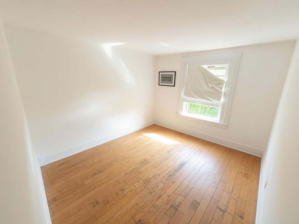 Apartment in London - View 3