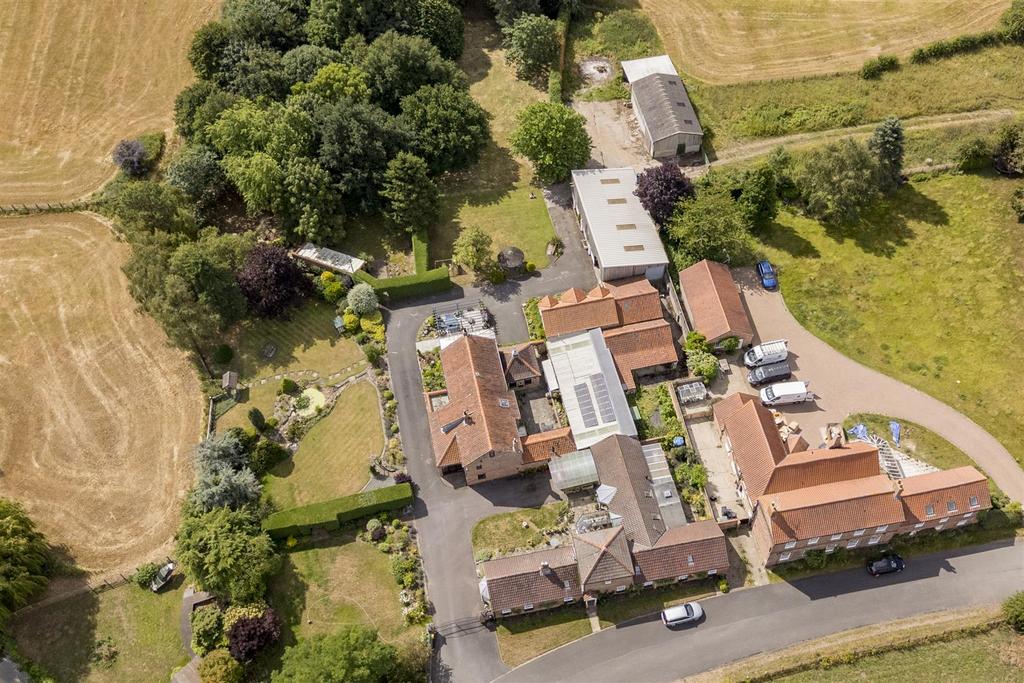 Manor Cottage New Externals 3.jpg
