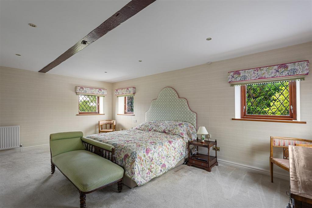 Manor Cottage 97.jpg