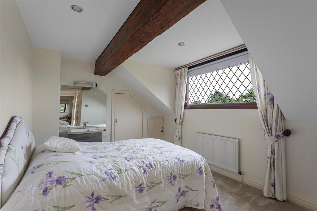 Manor Cottage 88.jpg