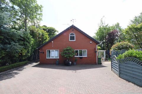3 bedroom detached bungalow for sale, Beech Grove, Southport PR9