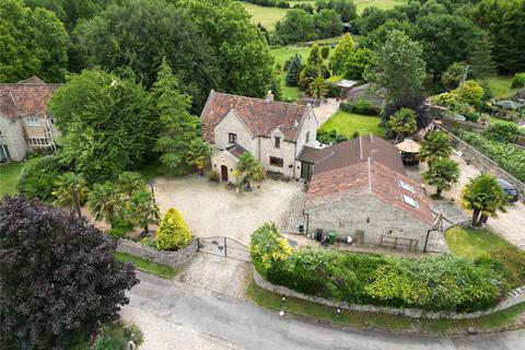 Detached house for sale