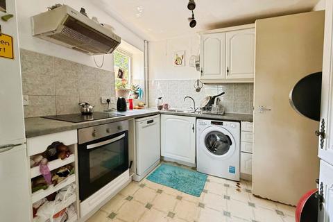 3 bedroom maisonette for sale, Stoneygate Road, Leicester LE2