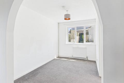 28 Beech Road, Callington, PL17 7JA