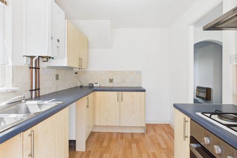 28 Beech Road, Callington, PL17 7JA