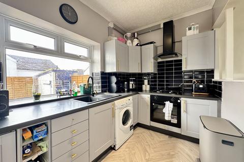 2 Rectory Road, Barry, CF63 3QB