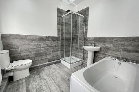 3 bedroom flat for sale, Stanhope Road, South Shields