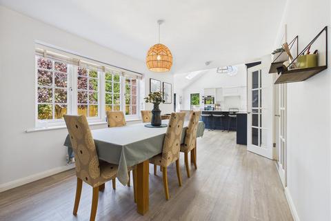 4 bedroom detached house for sale, Montagues Corner, Chapel Street, Welford on Avon CV37