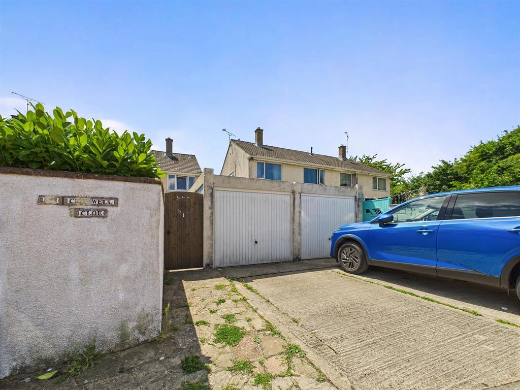 Garage & Parking