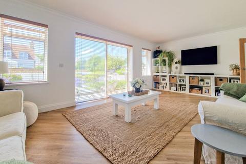 2 bedroom detached house for sale, Morrison House, St Martin