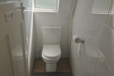 32 Rosebery Road, Hounslow, TW3 2RE