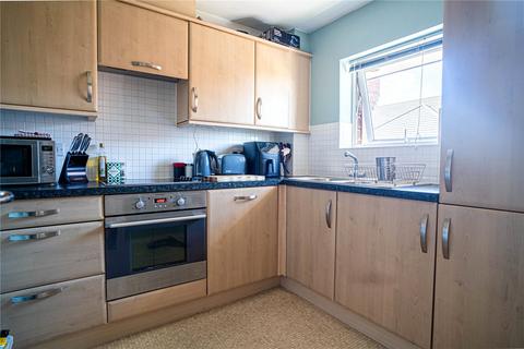 2 bedroom apartment for sale, Chain Court, Old Town, Swindon, Wiltshire, SN1