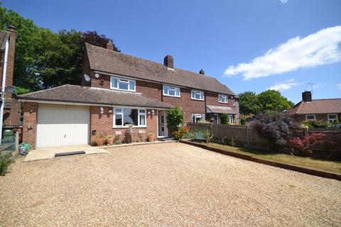 2 Bushey Close, Whipsnade, Dunstable, LU6 2LQ