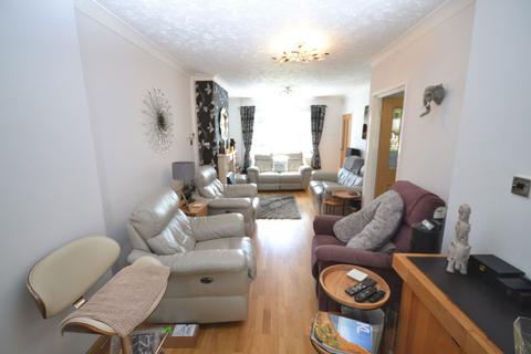 2 Bushey Close, Whipsnade, Dunstable, LU6 2LQ