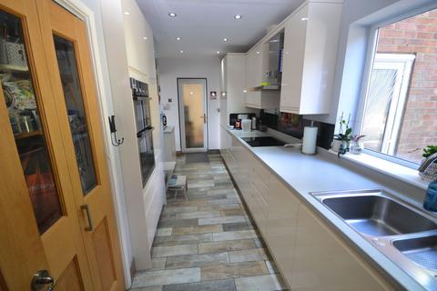 2 Bushey Close, Whipsnade, Dunstable, LU6 2LQ