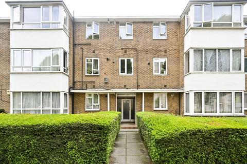 Brondesbury Road, Kilburn, London, NW6