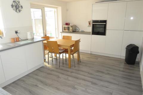 3 bedroom detached house for sale, Springbrook Close, Birmingham B36
