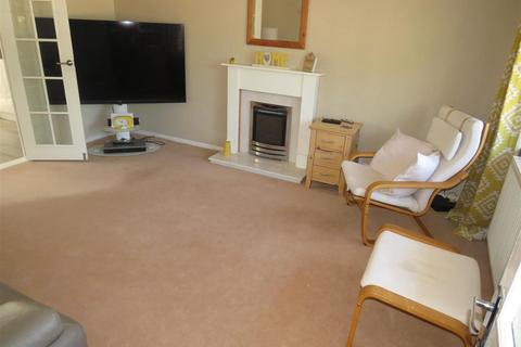 3 bedroom detached house for sale, Springbrook Close, Birmingham B36