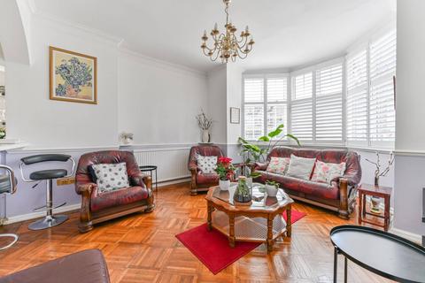 5 bedroom detached house for sale, Norbury Avenue, Norbury, London, SW16