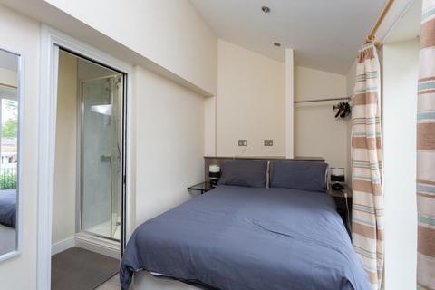 4 bedroom house for sale, Browney Croft, York