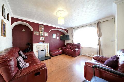 3 bedroom terraced house for sale, First Avenue, Bushbury, Wolverhampton, West Midlands, WV10