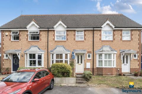 27 Cater Gardens, Guildford, GU3 3BY