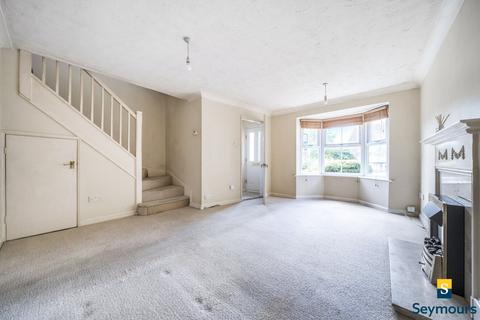 27 Cater Gardens, Guildford, GU3 3BY