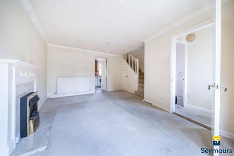 27 Cater Gardens, Guildford, GU3 3BY