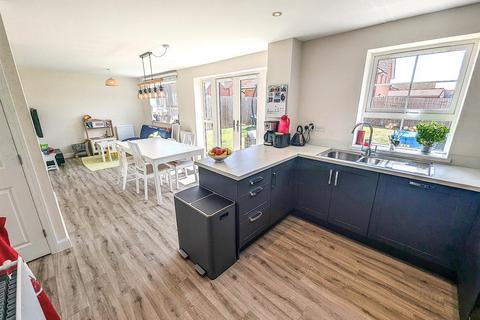 11 Bruce Drive, Corby, NN18 8TL