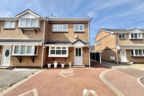 17 Annaside Close, Blackpool, FY4 5AA