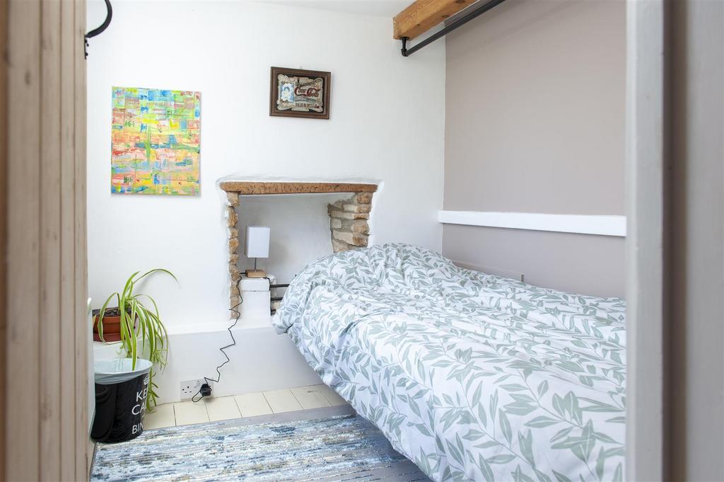 Holly Bevan Airbnb-396.jpg