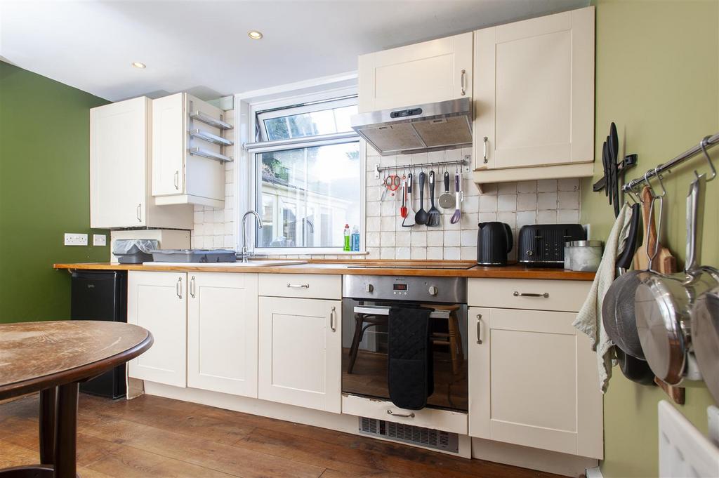 Holly Bevan Airbnb-661.jpg