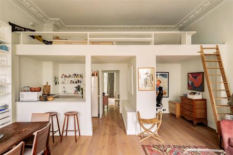 1 bedroom apartment for sale, Ladbroke Gardens, Notting Hill, London, W11