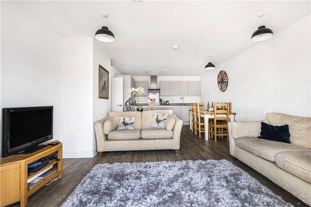 Kitchen/Living Room