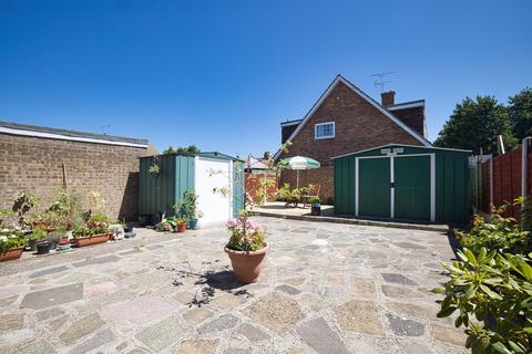 4 Ash Close, Broadstairs, CT10 2PD
