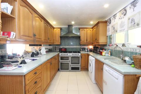 undefined, Clacton on Sea CO15