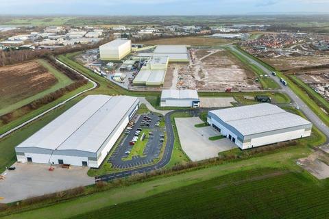 Warehouse to rent, Leftfield Deeside, Estuary Way Pentre CH5 2RD
