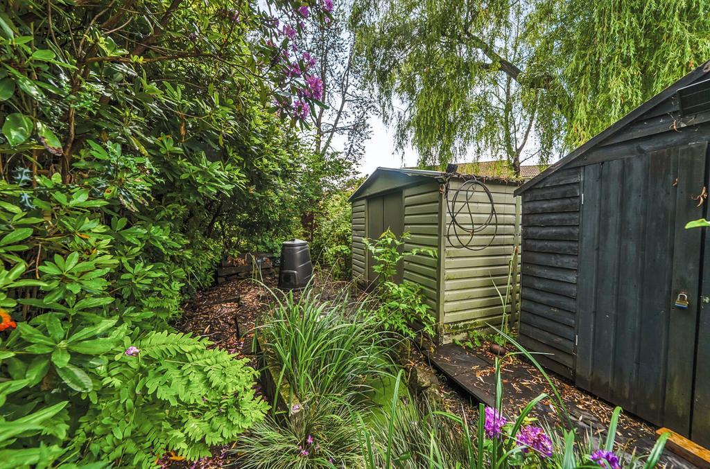 1302247-4-684ae88...