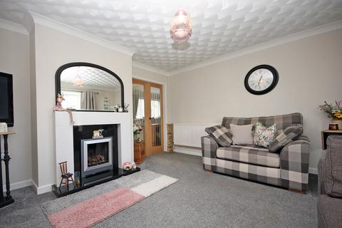 undefined, Maes Derwydd, Llangefni, Isle of Anglesey, LL77