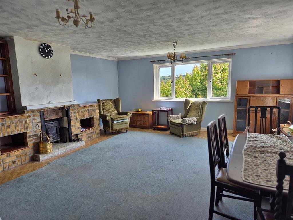 Living room.jpg