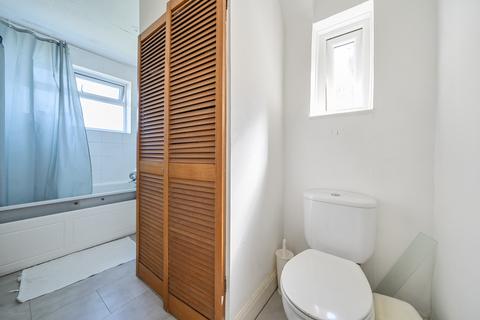 152 Waverley Road, Harrow, HA2 9RE