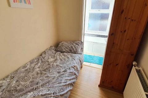 1 bedroom in a house share to rent, Gough Road, Sparkhill