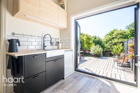 2 bedroom flat for sale, Belvoir Road, LONDON