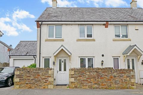 2 Fairfields, Probus, Truro, TR2 4FG