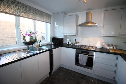 undefined, Queensmead Road, High Wycombe HP10