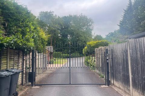 Land for sale, Lindenwood, Upper Clifton Road, B73