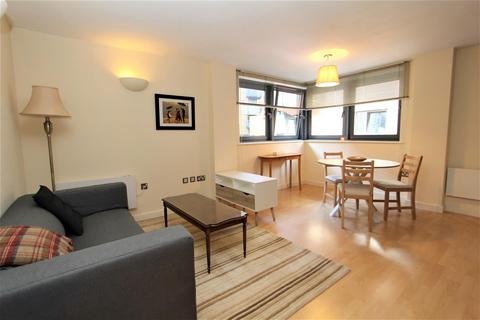 2 bedroom flat to rent, Velocity South, 6 City Walk